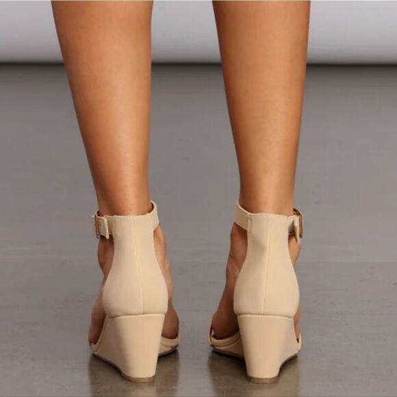 SAM EDELMAN LEATHER WOMEN"S SABRINA GLADIATOR LOW WEDGE LEATHER SANDAL - Picture 1 of 13